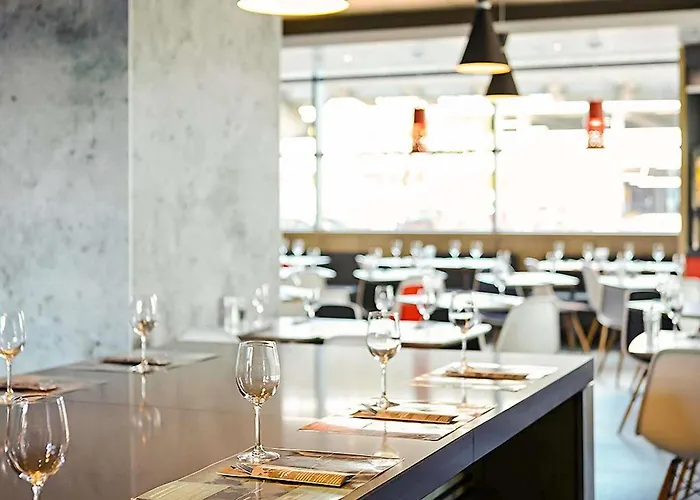 Ibis Birmingham Airport Terminal Building - NecAirport Hotel